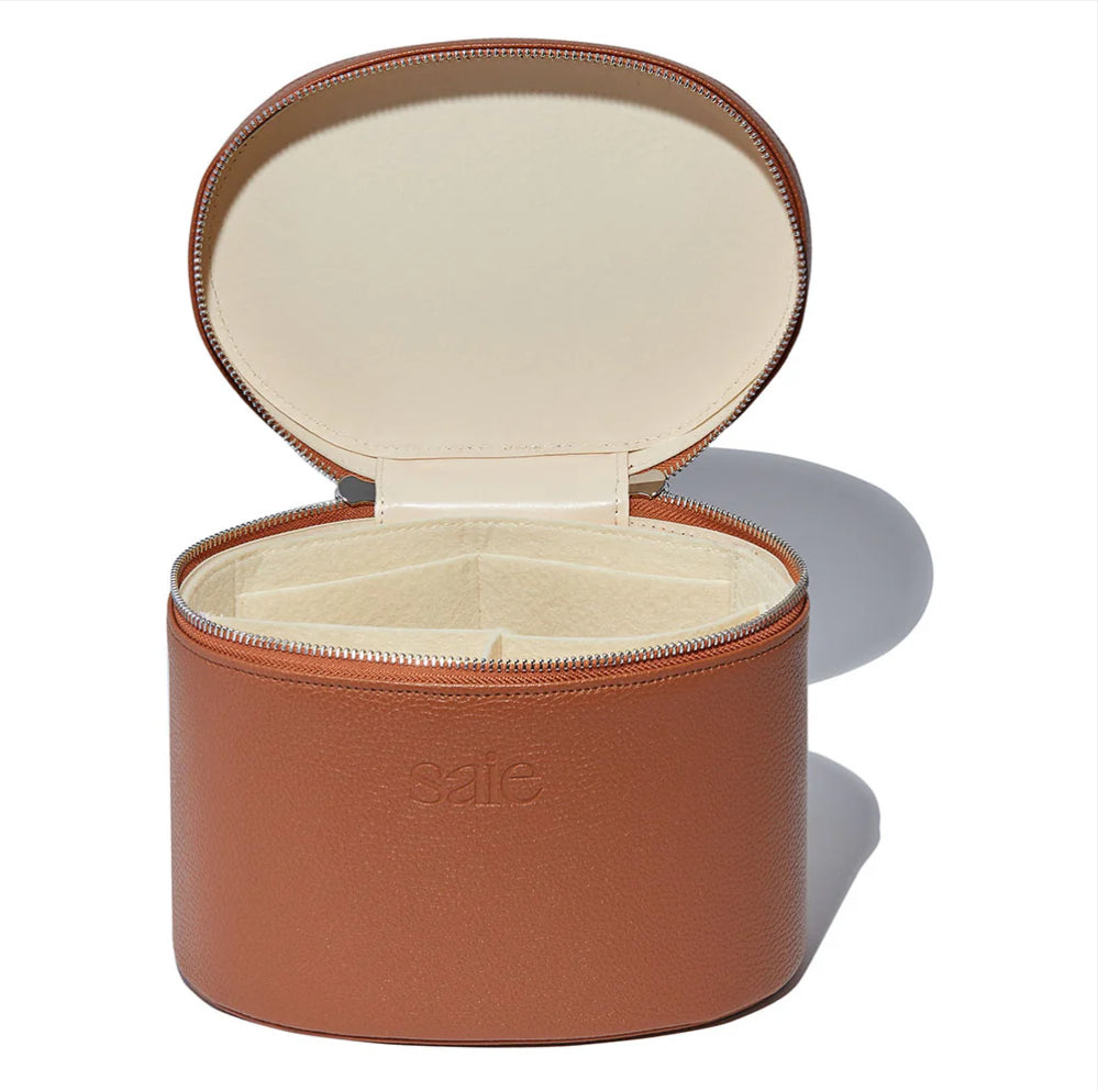 the vanity case
