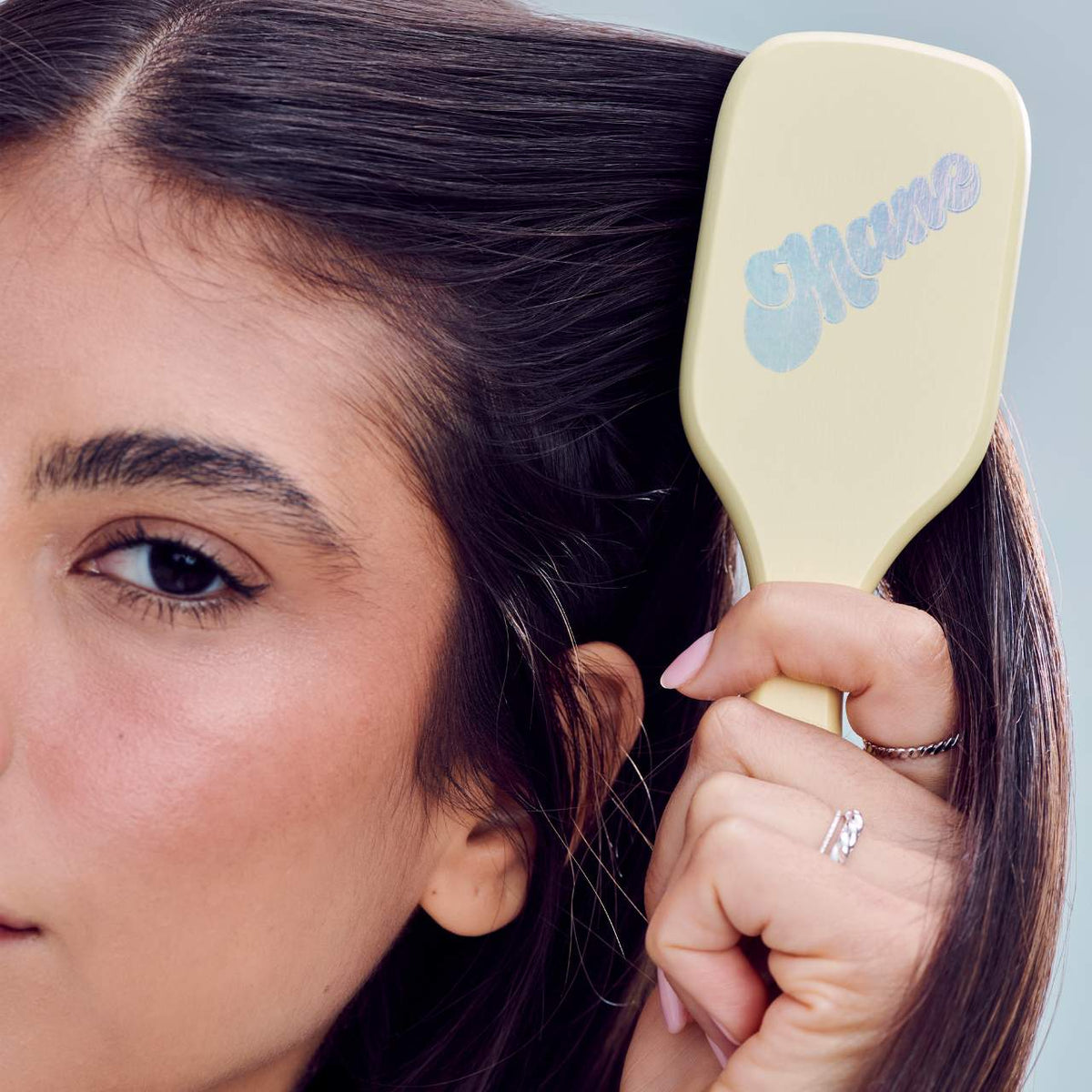 mini ready or knot hair brush
