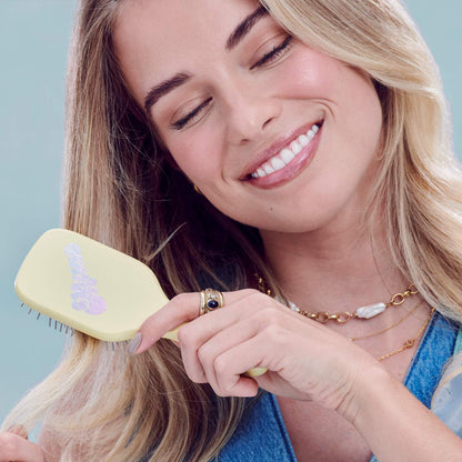 mini ready or knot hair brush